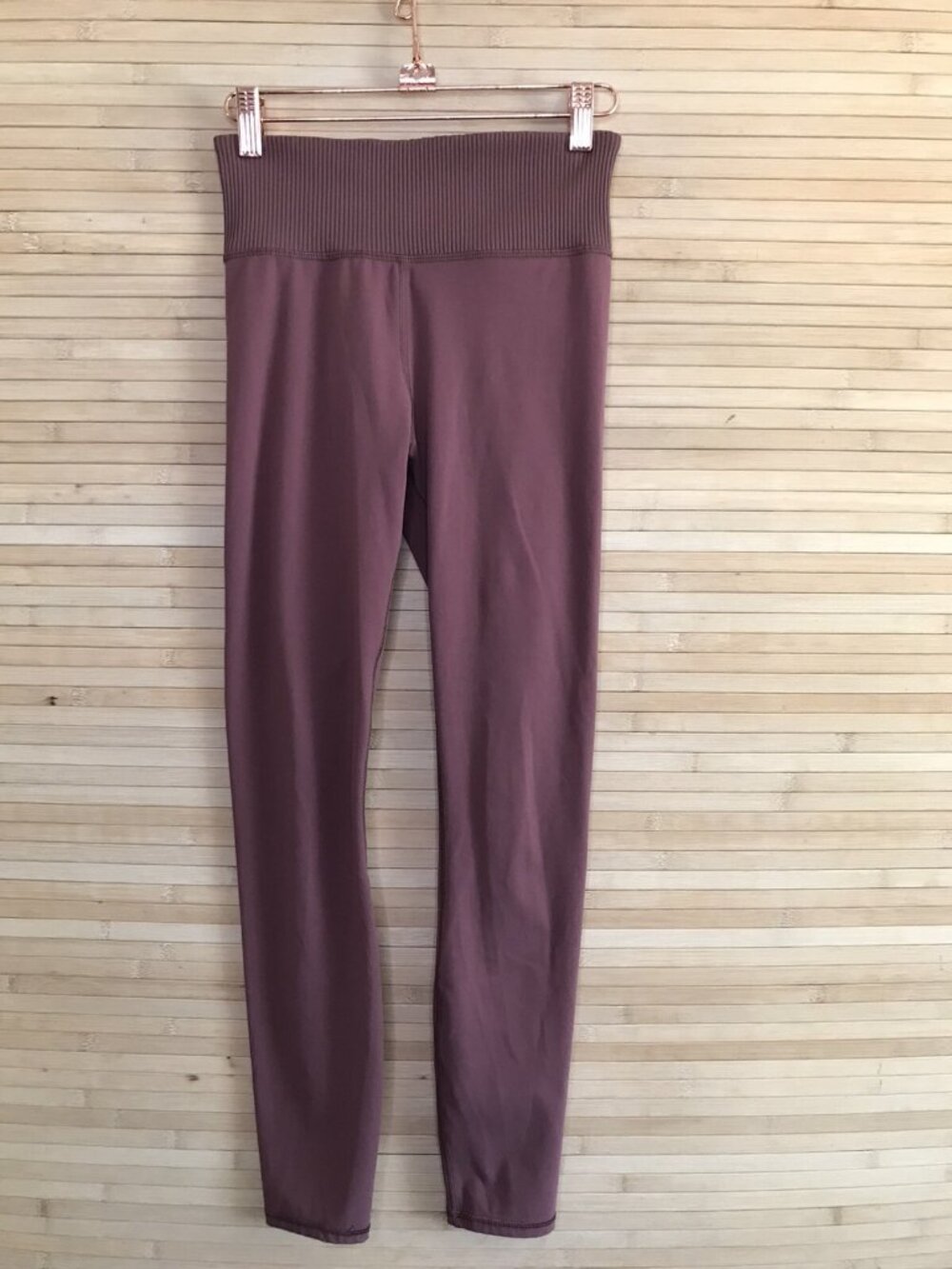 Vuori Women’s Rib Studio Legging leggings Cedar size S VW428
